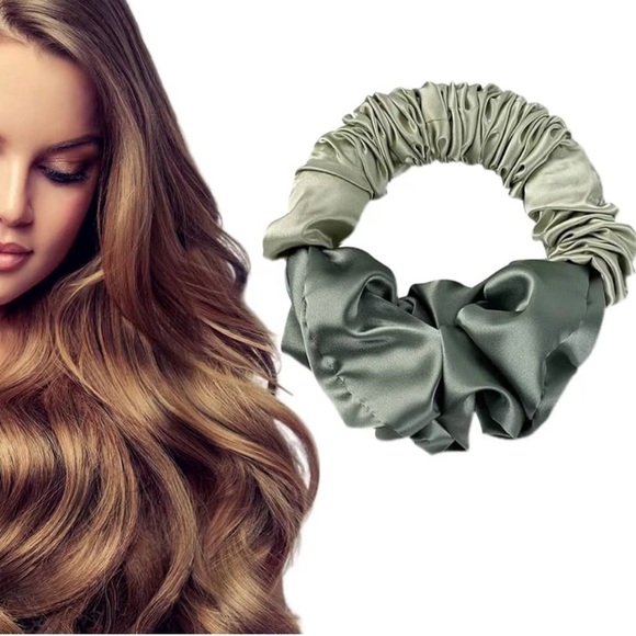 New Soft Heatless Curling Headband No Heat Ponytail Hairband Hair Curler (Green) - Picture 1 of 5